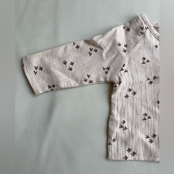 Quincy Mae Shirt 3-6months - Picture 3 of 16